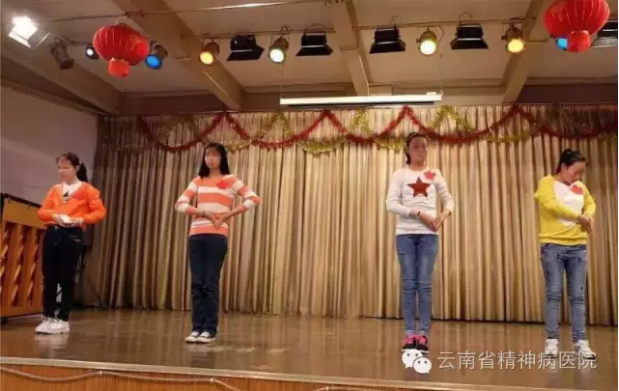 我們永遠(yuǎn)在你身邊——致丟了光環(huán)的小天使